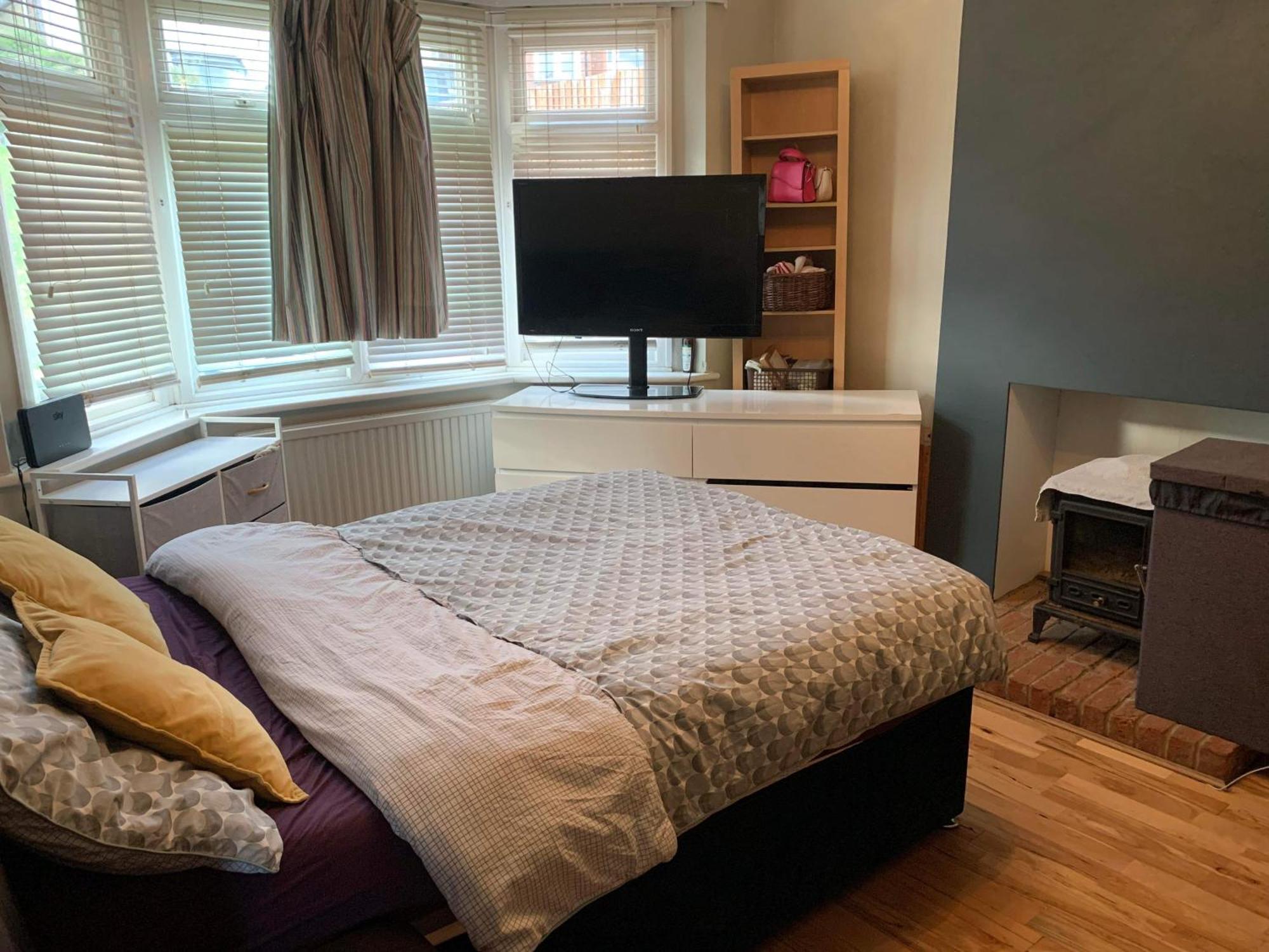 Private Lovely Double Bedroom